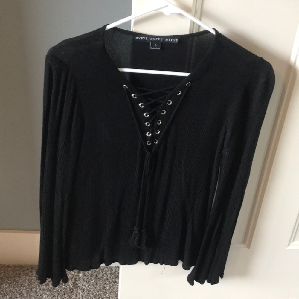 Black Light Weight String Long Sleeve Top